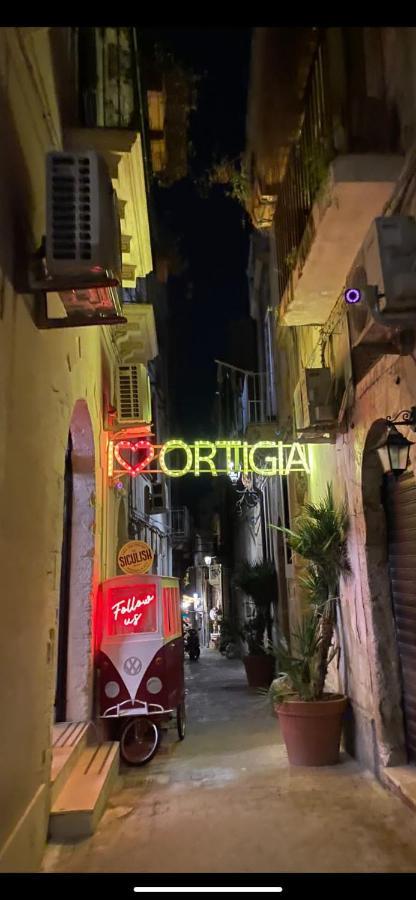 Ortigia Stranizza D'Amuri Apartment Syracuse Bagian luar foto