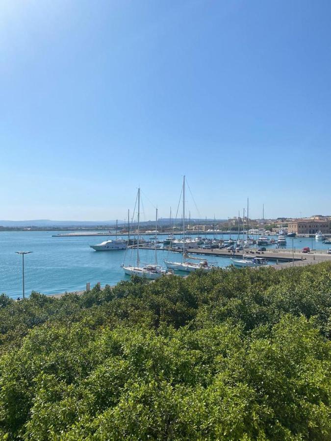 Ortigia Stranizza D'Amuri Apartment Syracuse Bagian luar foto